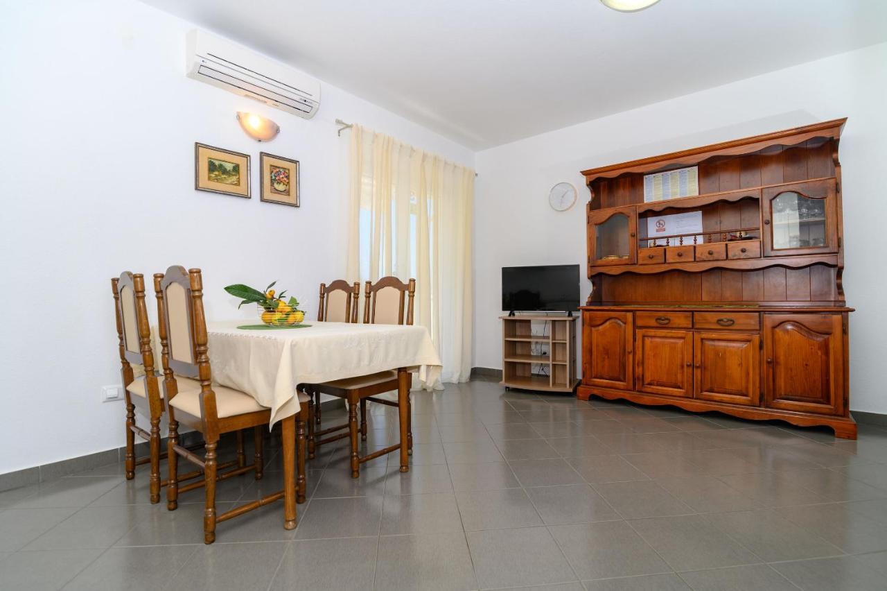 Apartments Vice Trogir Eksteriør billede