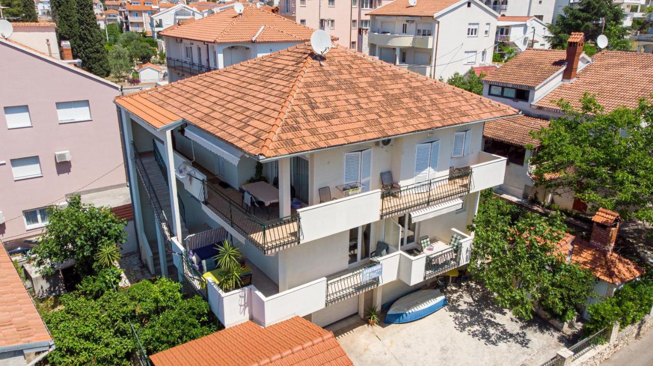 Apartments Vice Trogir Eksteriør billede