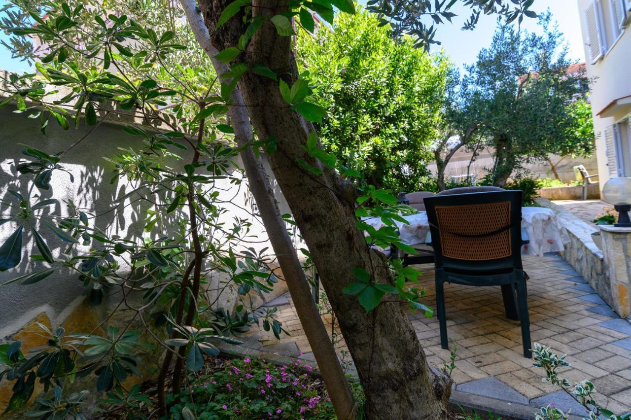Apartments Vice Trogir Eksteriør billede