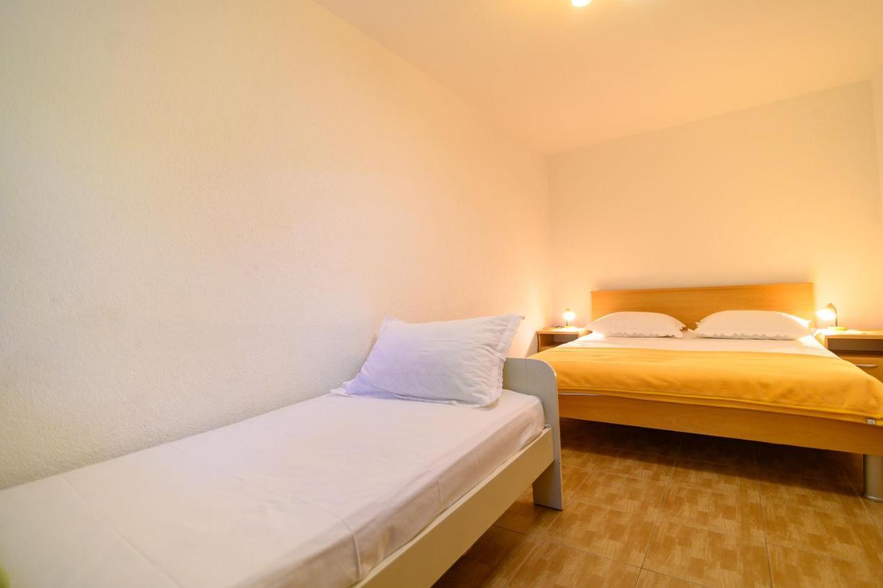 Apartments Vice Trogir Eksteriør billede