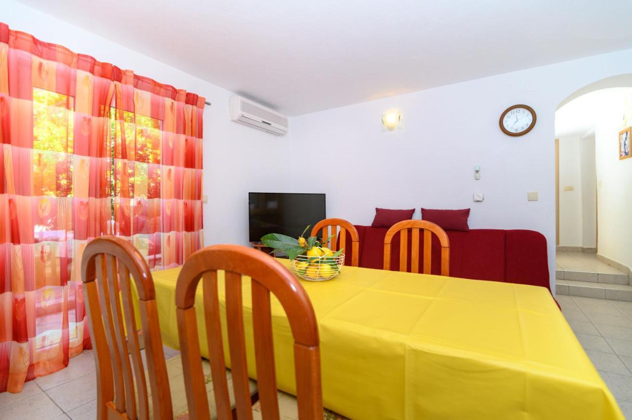 Apartments Vice Trogir Eksteriør billede